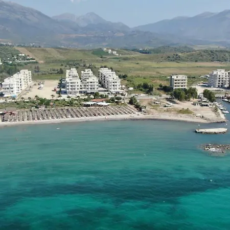 Al Mare Apartment *